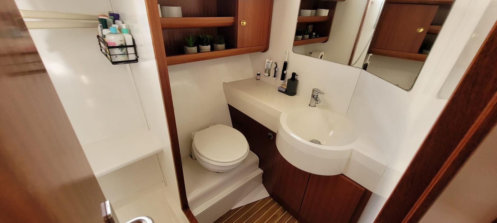 guy couach Guy couach 1401