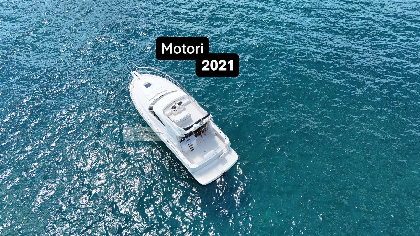 cantiere navale di livorno Space 360 fly ( motori 2021 )