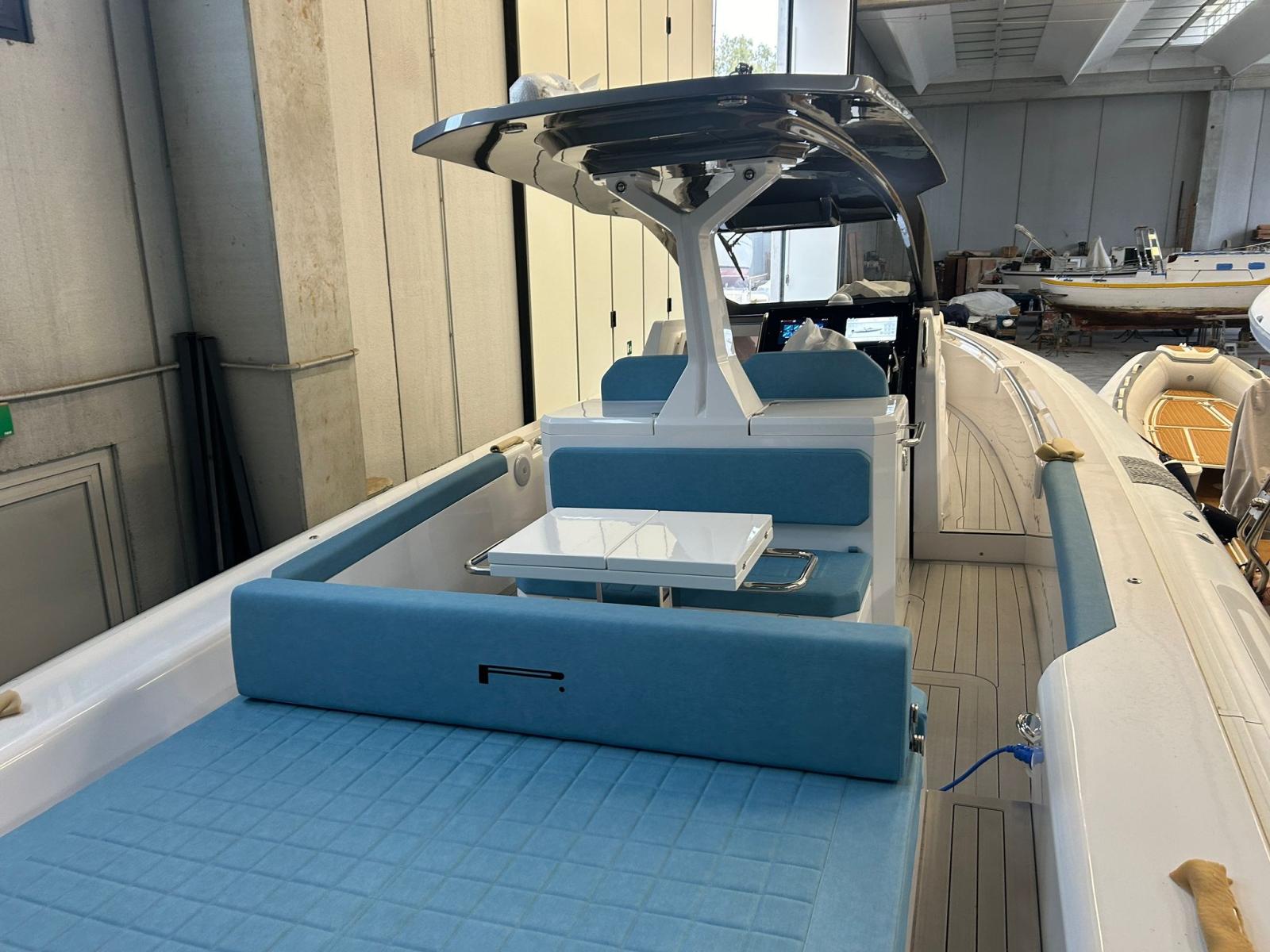 sacs tecnorib Pirelli 35