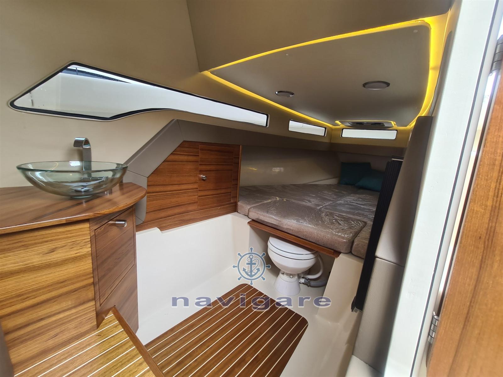 tuccoli marine T250 capraia calarossa