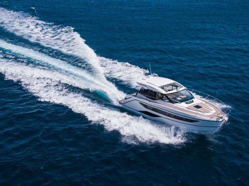 Bavaria yachts sr 38 hard top in pronta consegna