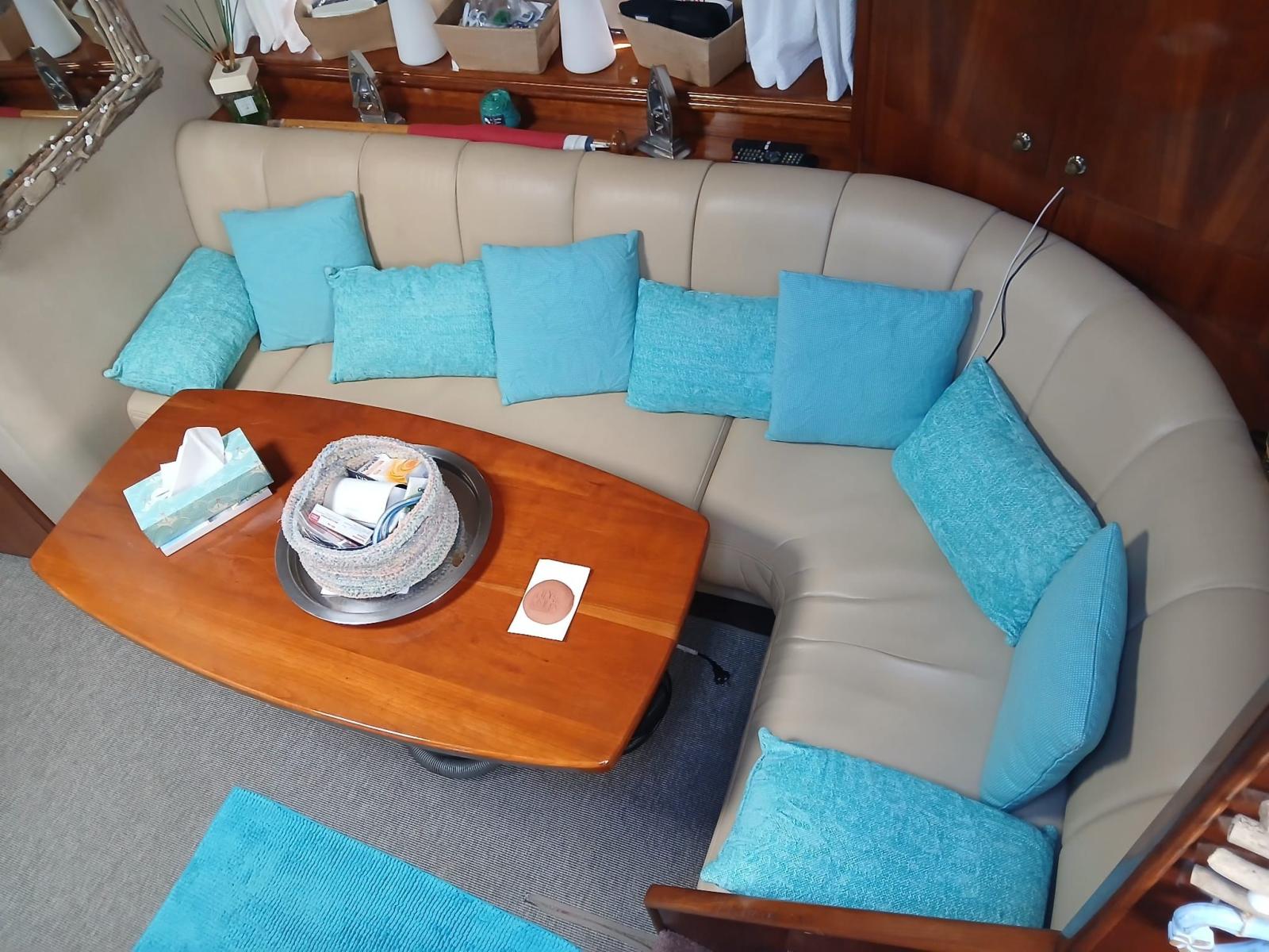 cruisers yachts 440 4370