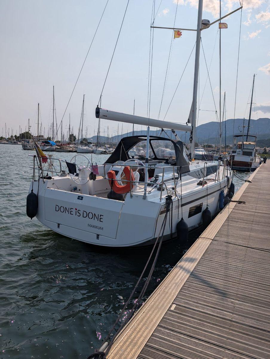 bavaria yachts C38