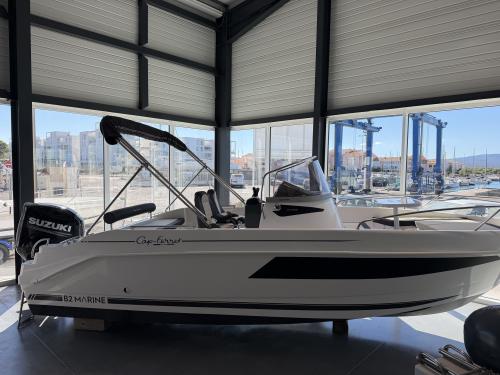 B2 marine cap ferret 702 open