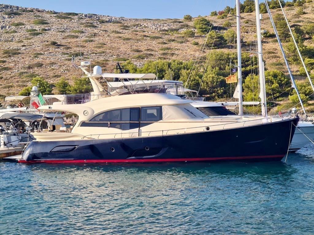 mochi craft Mochi 64 dolphin cruiser