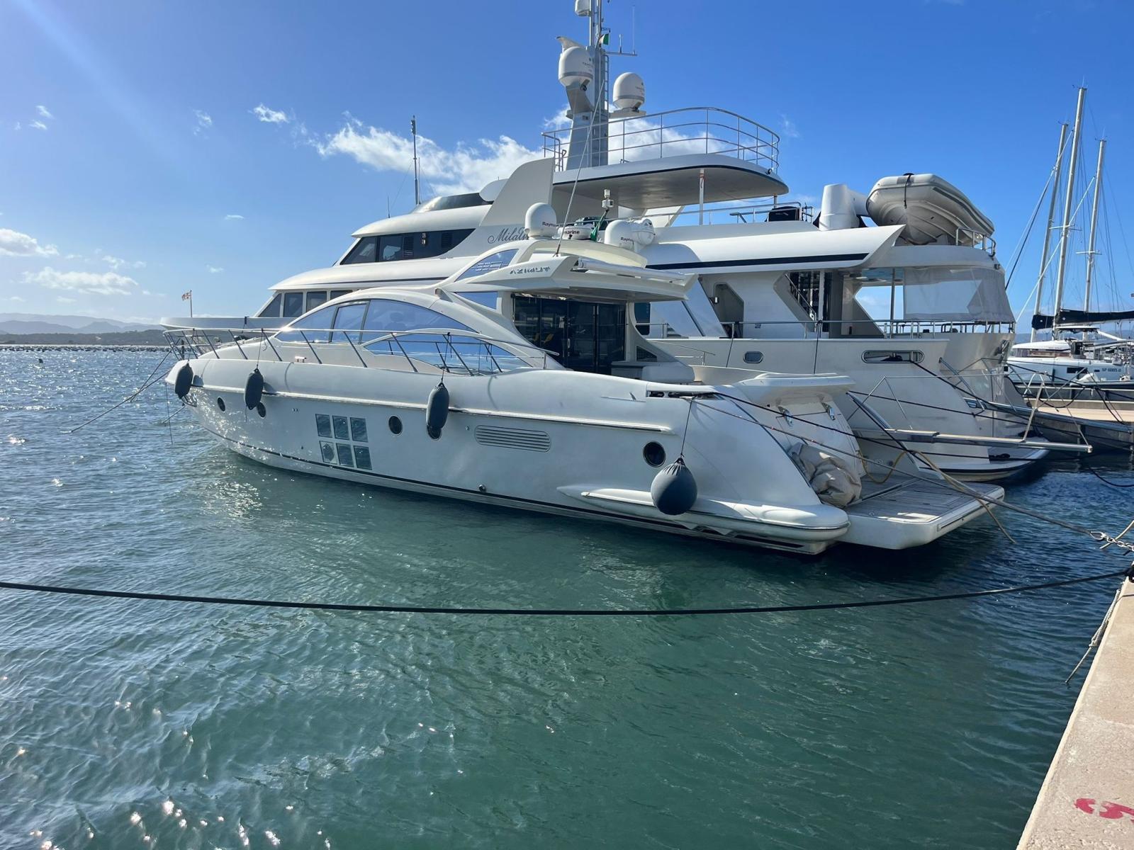 azimut 62 s