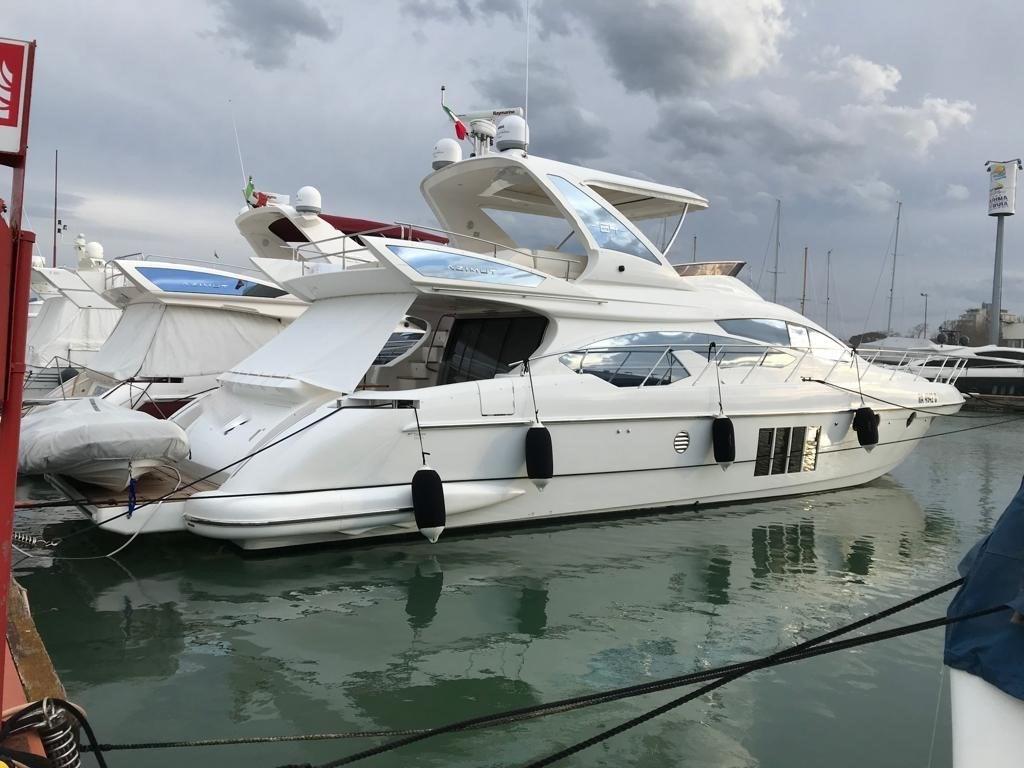 azimut 64 flybridge