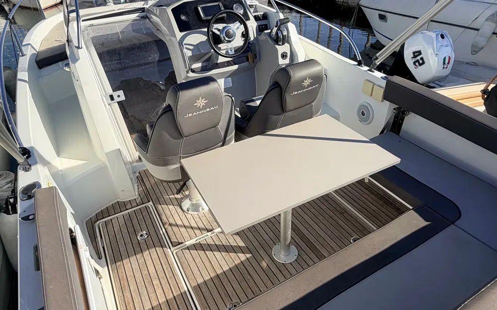 jeanneau Cap camarat 7.5 wa s2