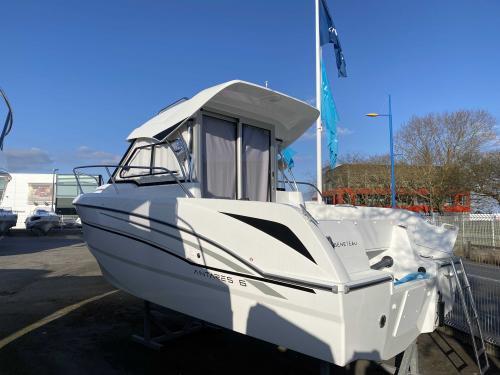 beneteau Antares 6 ob