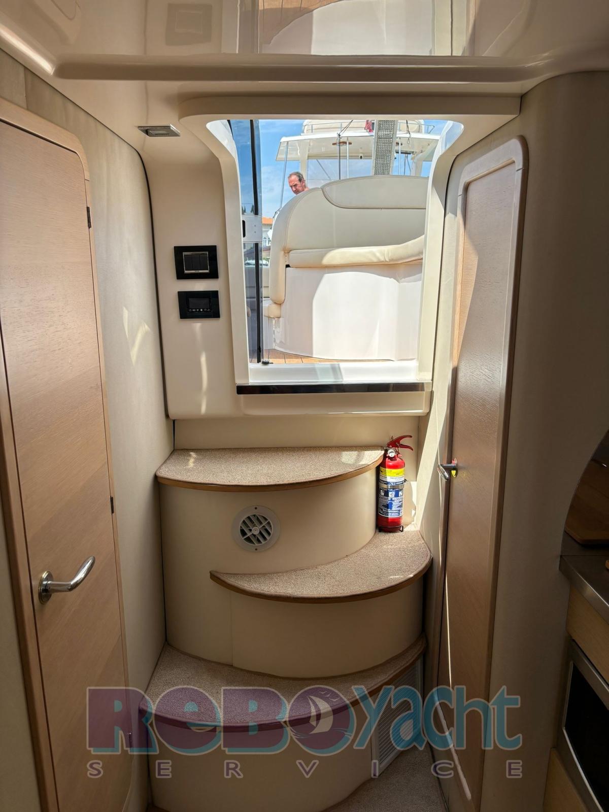 sessa marine C 30 ht