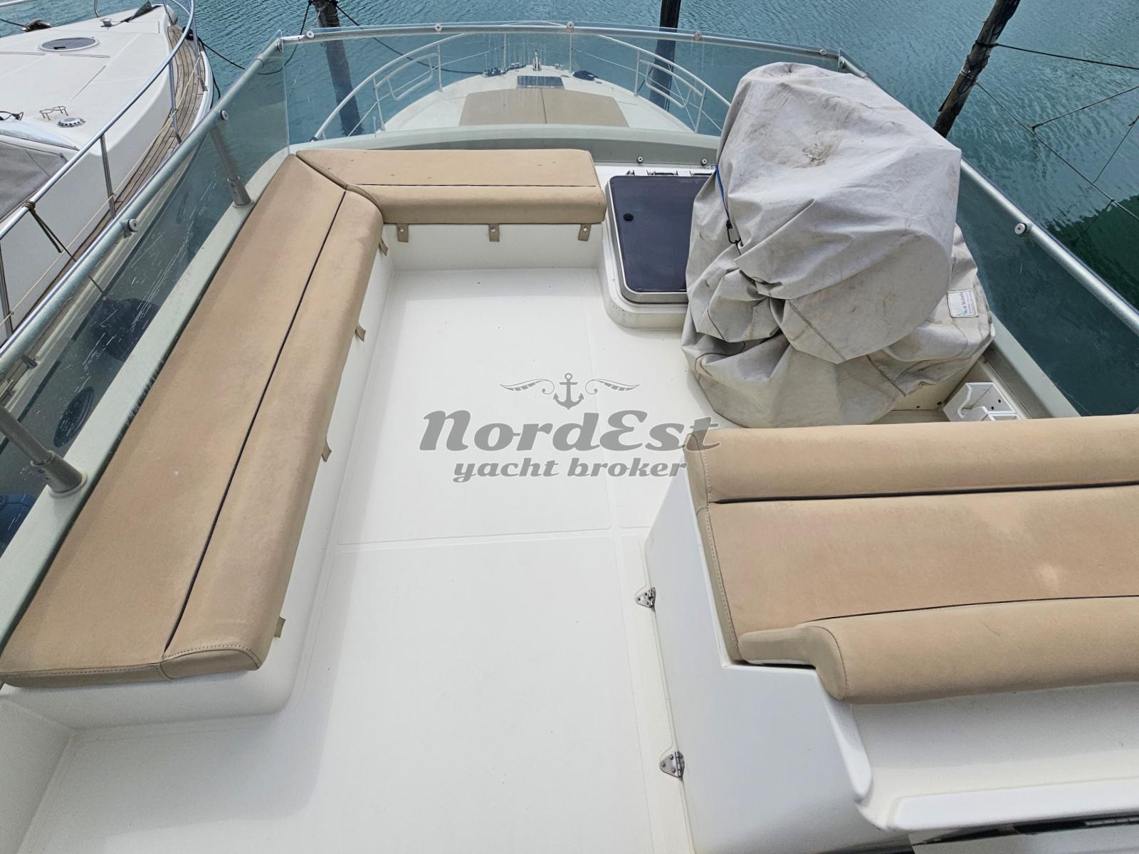 ferretti 39