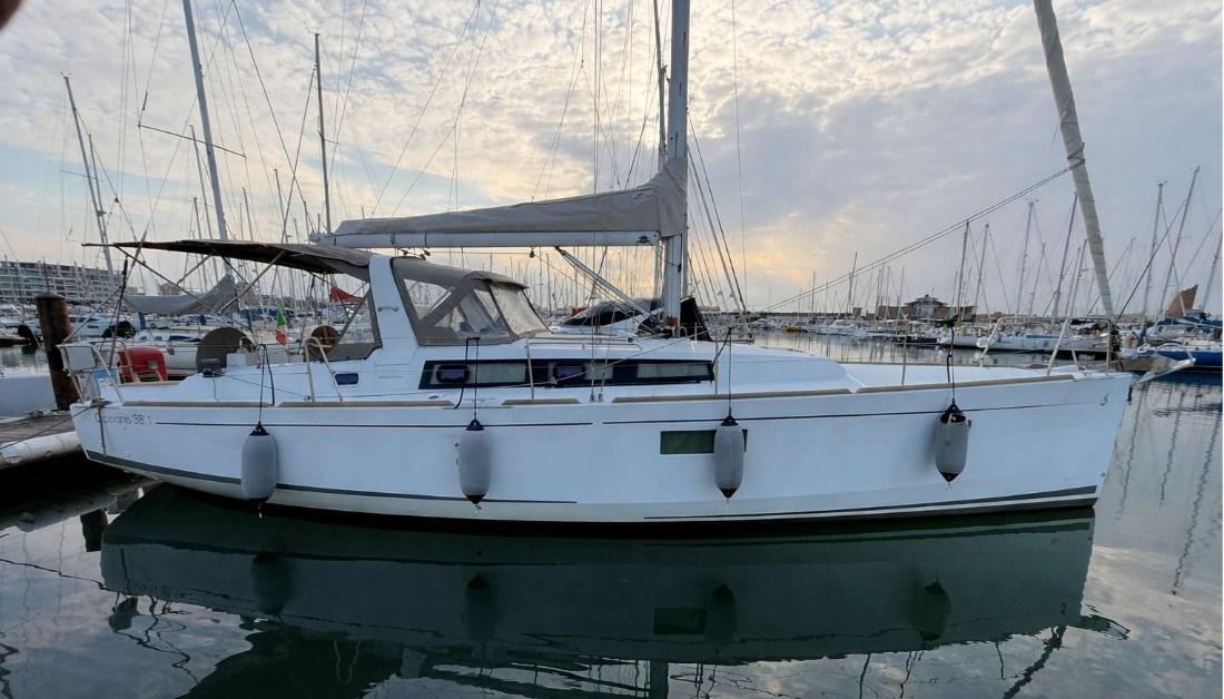 beneteau Oceanis 38.1
