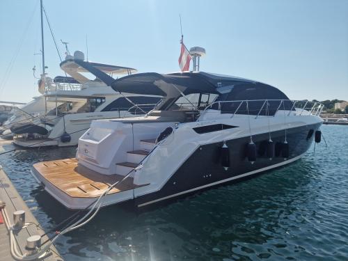 Azimut atlantis 51