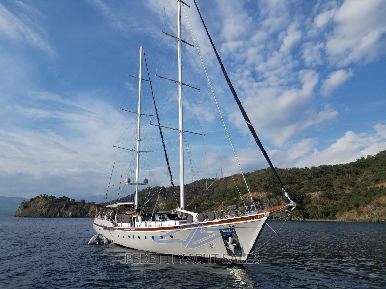 custom goletta Nautilus goletta 38