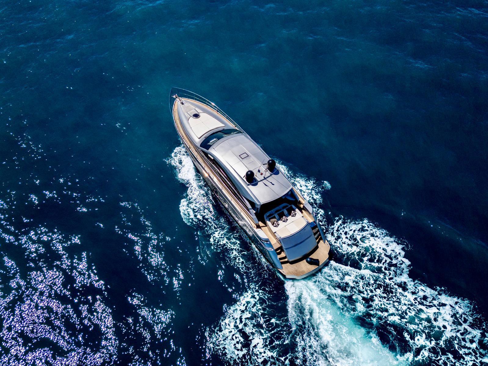 pershing 64