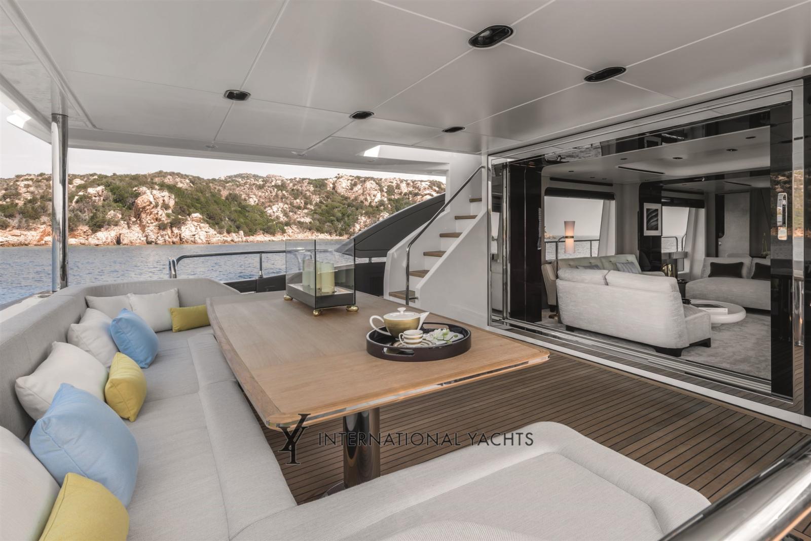azimut Grande 27 metri