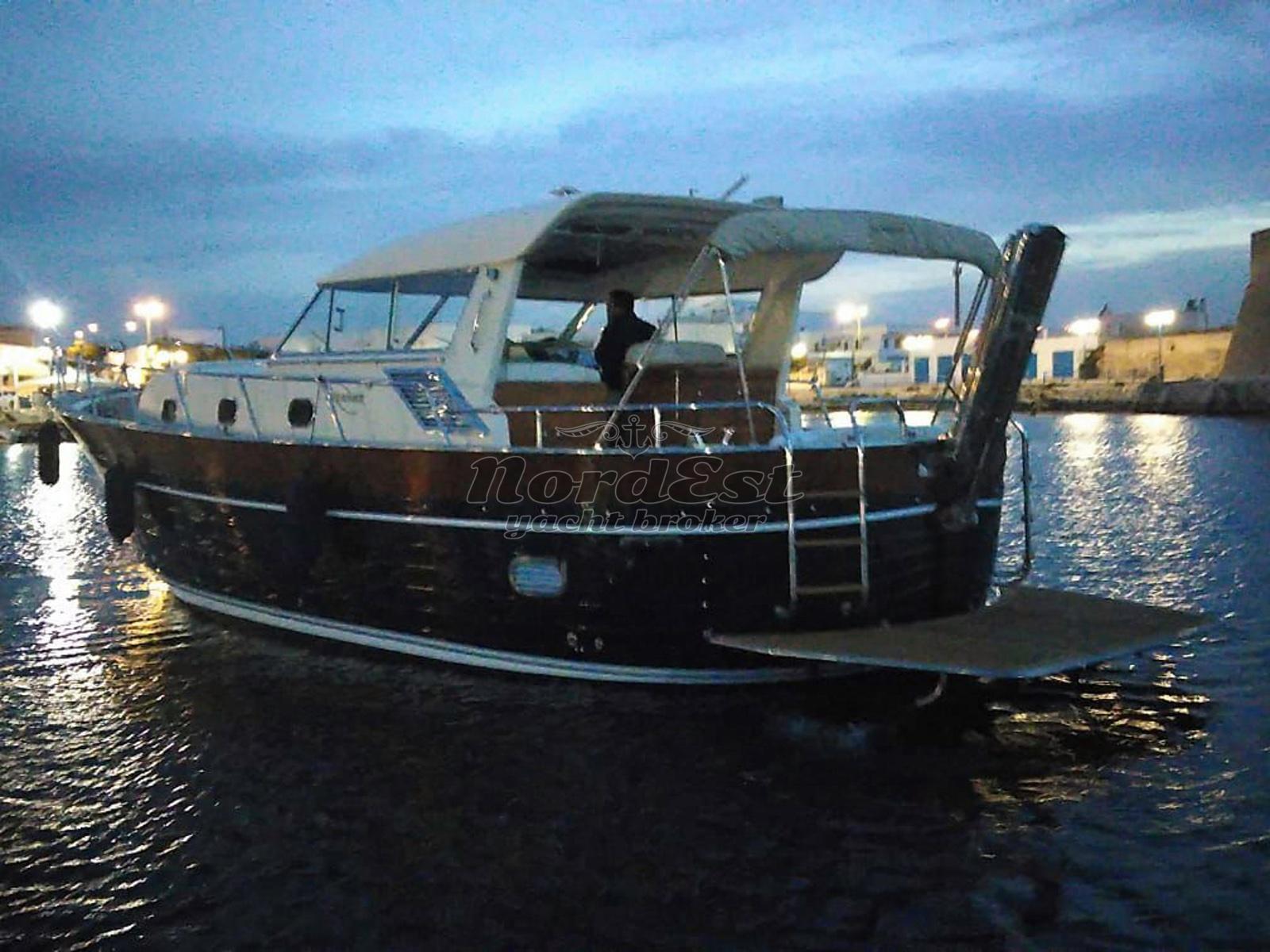 apreamare Aprea 12 cabin