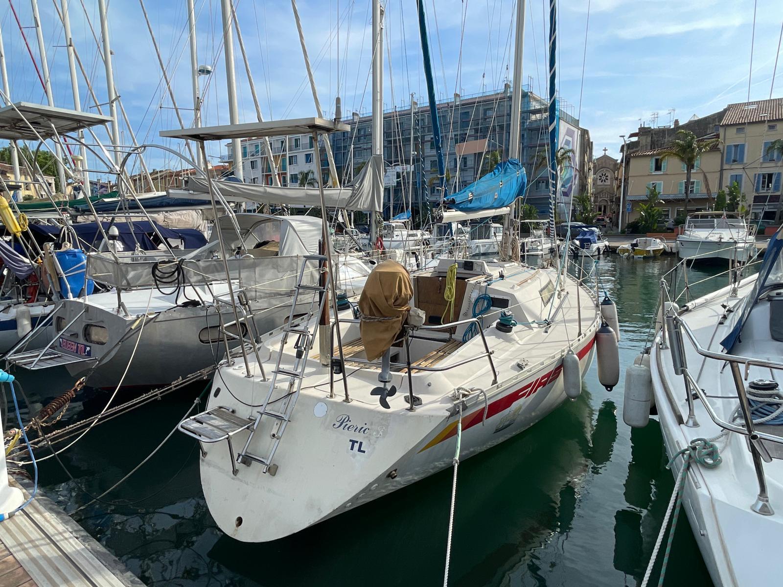 beneteau First 32