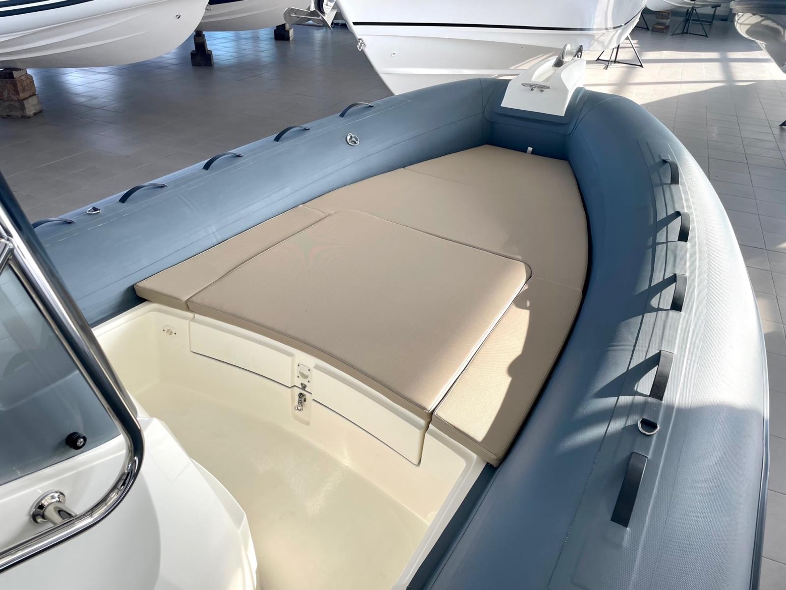capelli Tempest 650