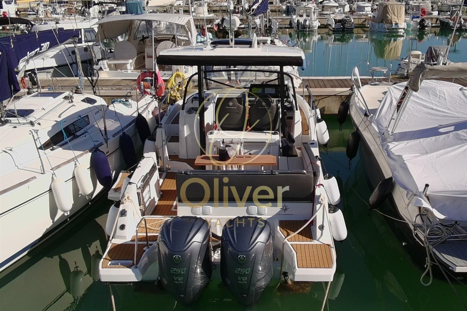 jeanneau Cap camarat 9.0