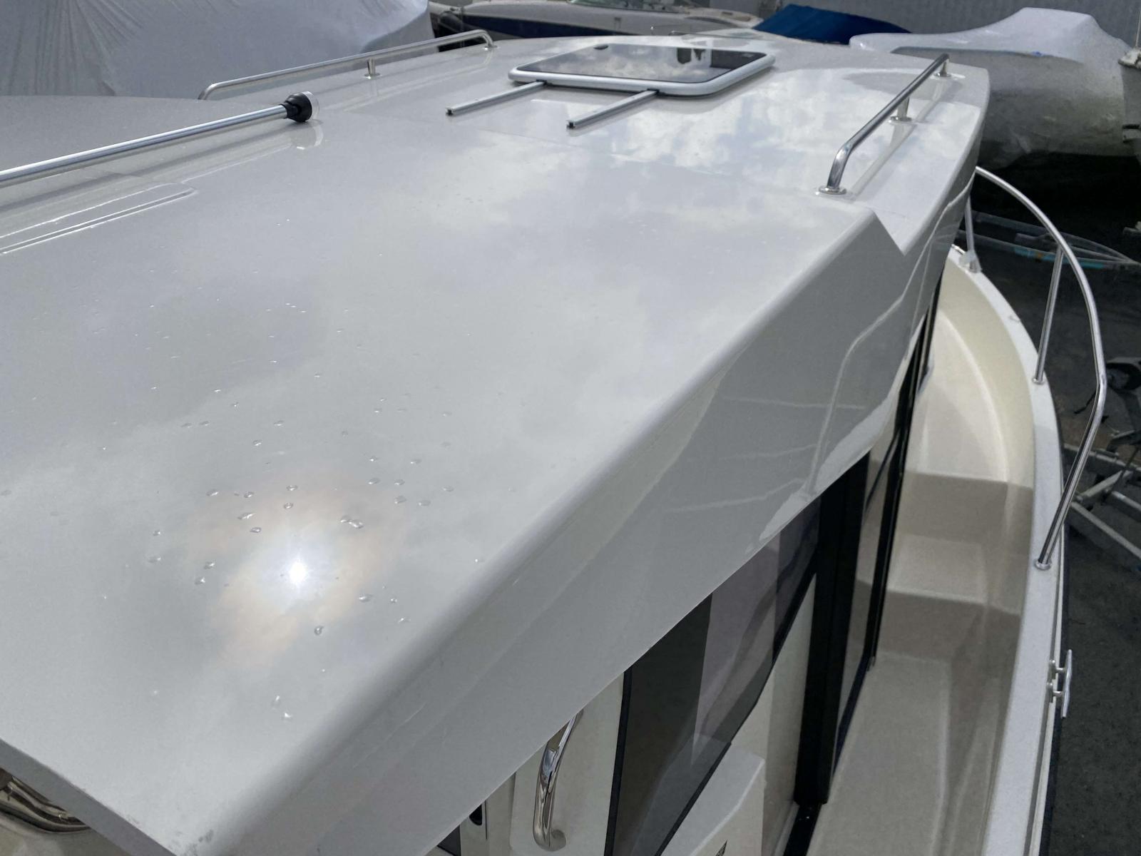 quicksilver 625 pilothouse neuf destockage avec 115 cv