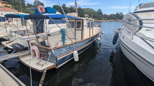 Rhea 750