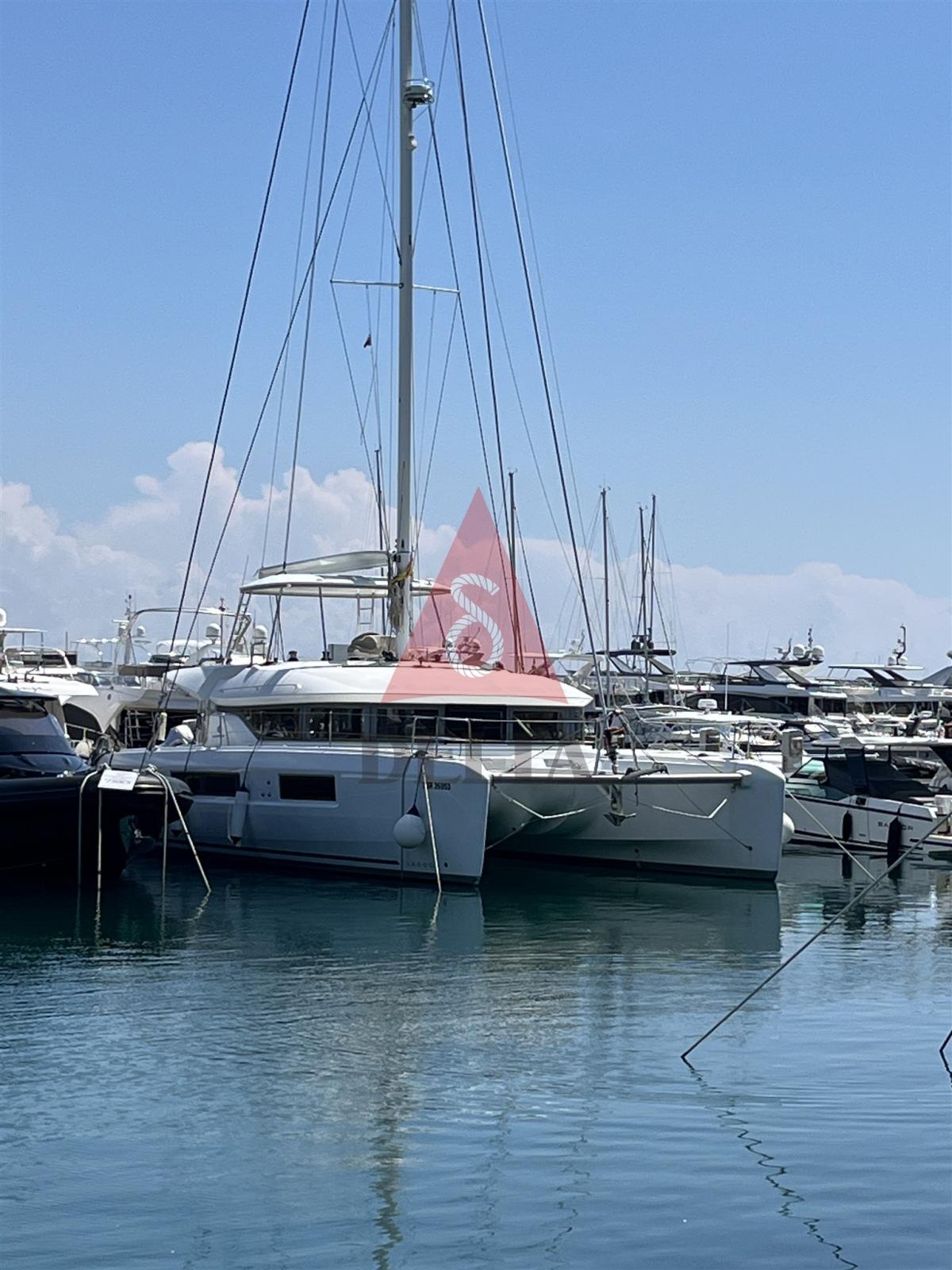 lagoon 50