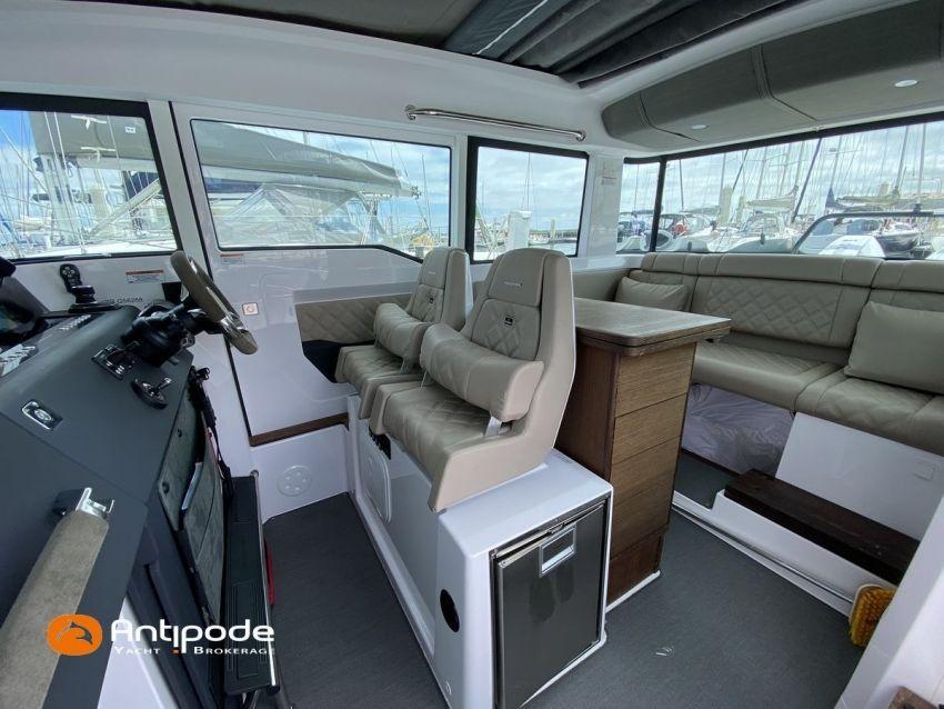 axopar boats oy Axopar 37 xc cross cabin