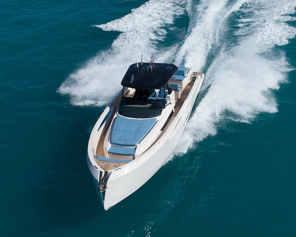 cayman yachts 400 wa