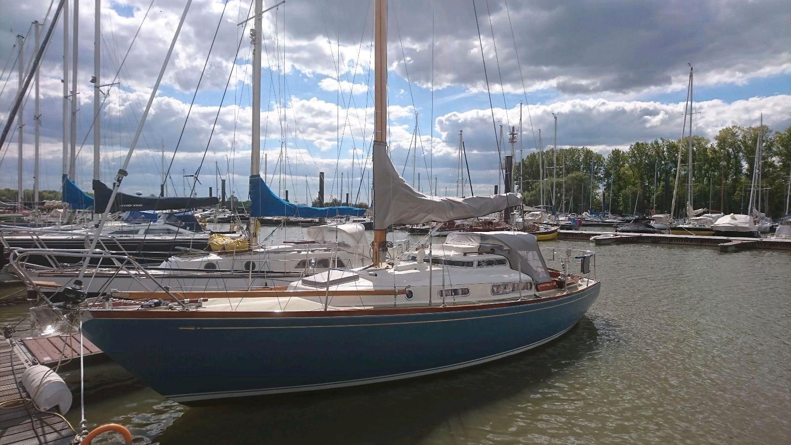 asmus kg yachtbau Hanseat 68