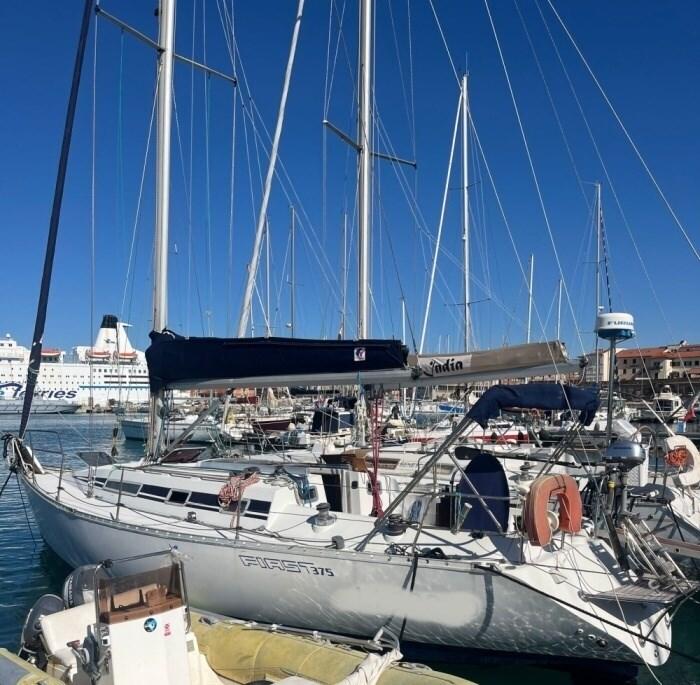 beneteau First 375