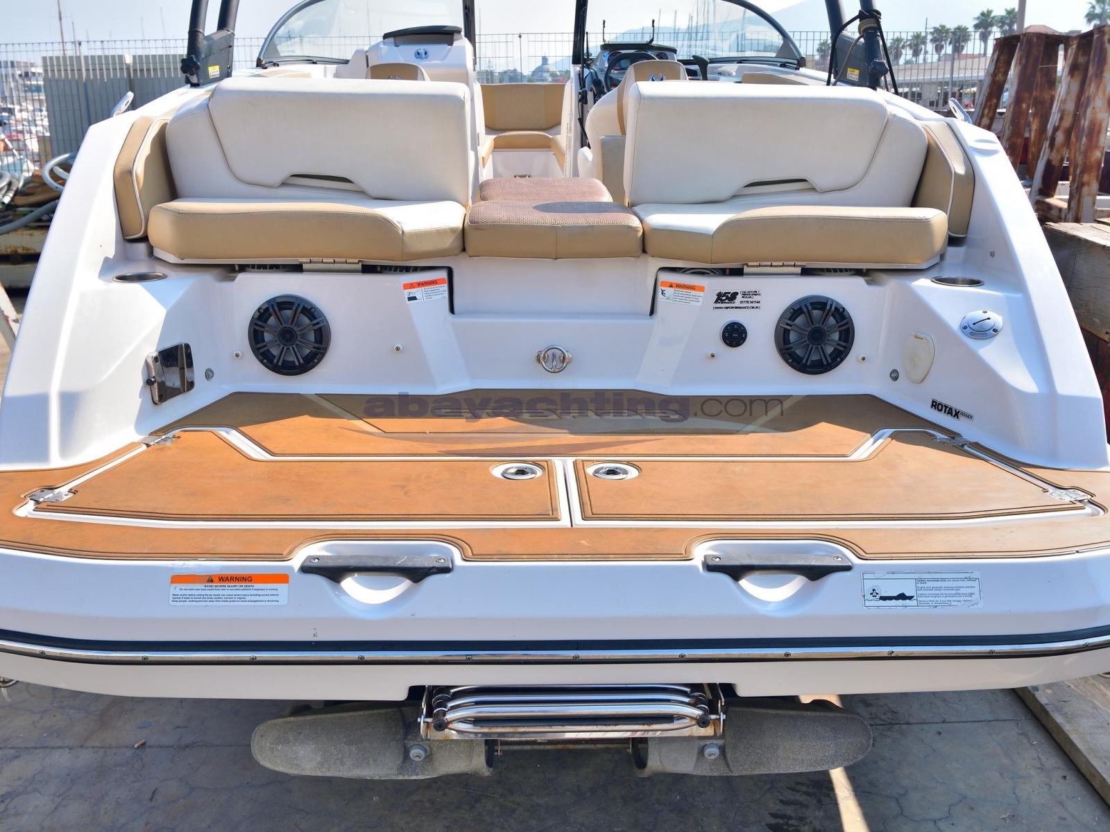wellcraft marine Scarab 255 platinum