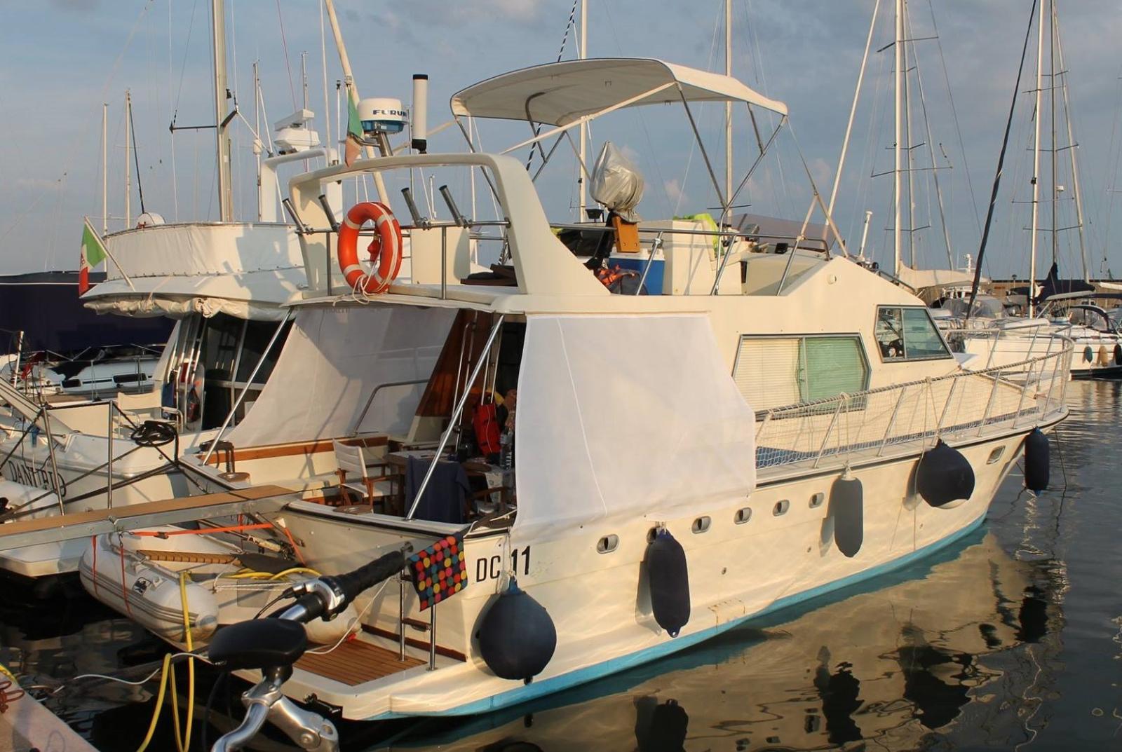 dellapasqua Dc 11 s flying bridge