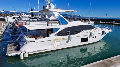 Azimut 66 flybridge