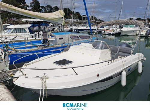 Pacific craft 630 sun cruiser
