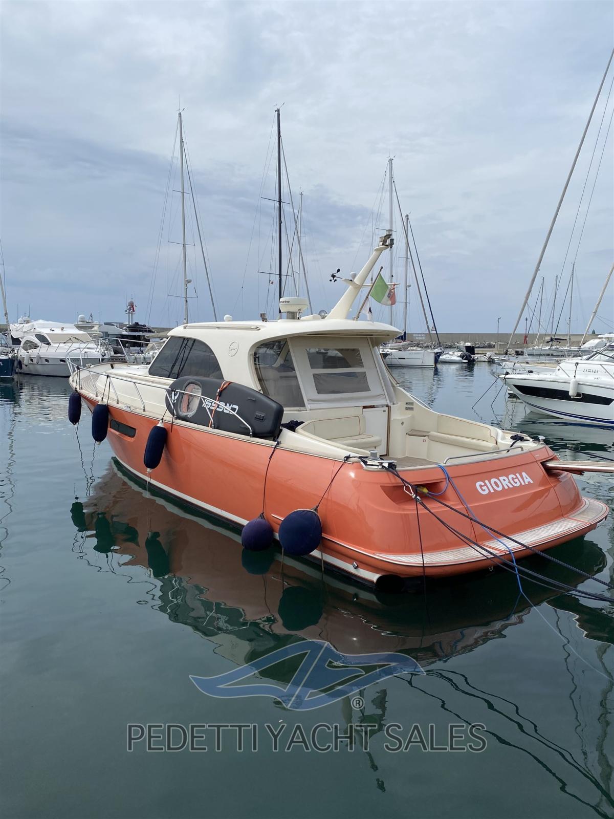 mochi craft Mochi 44 dolphin