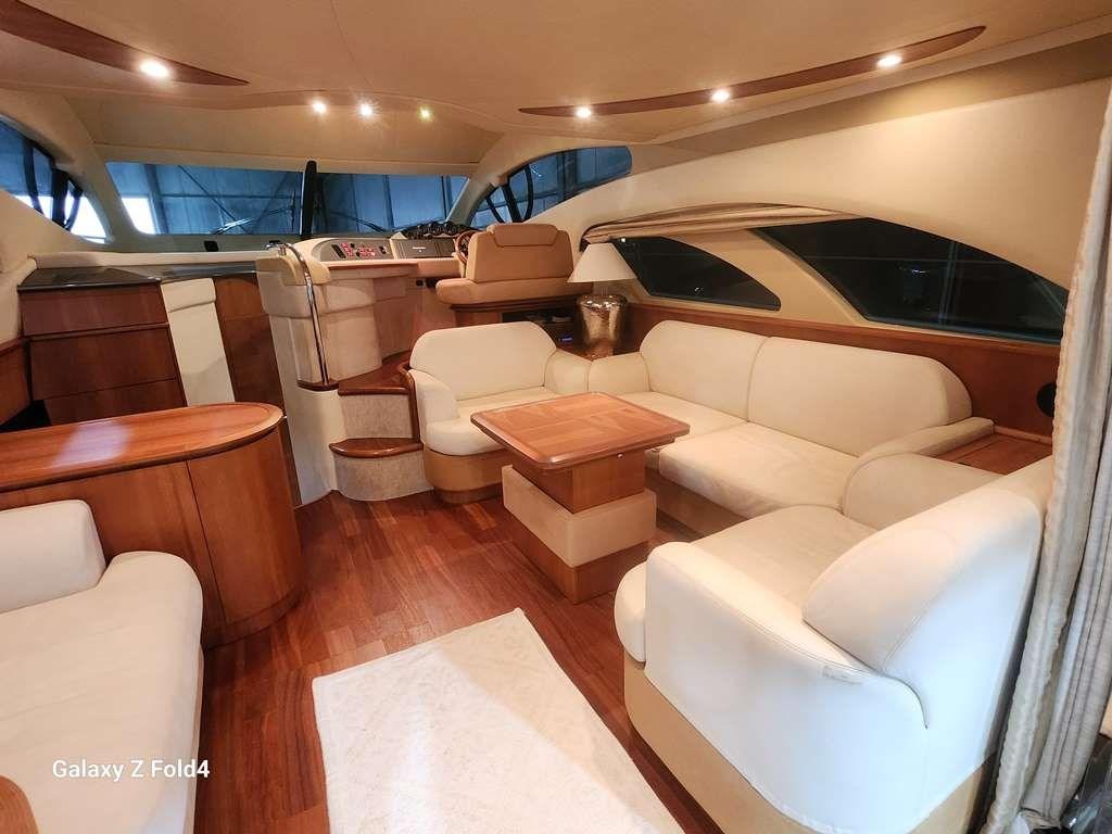 azimut 50 fly