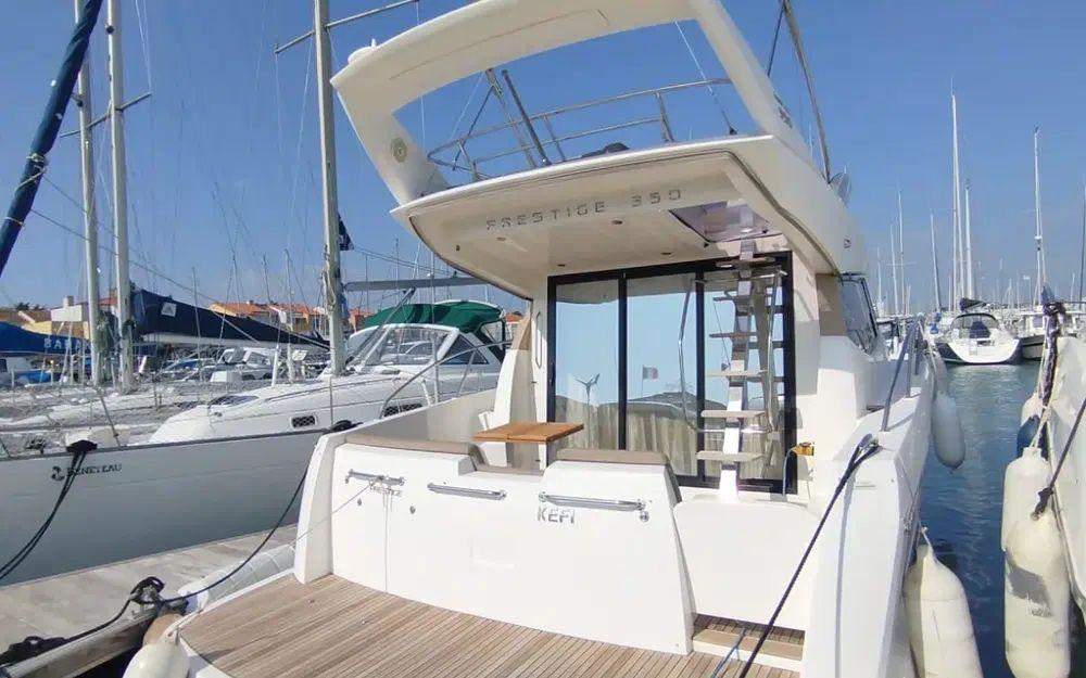 jeanneau Prestige 350 fly