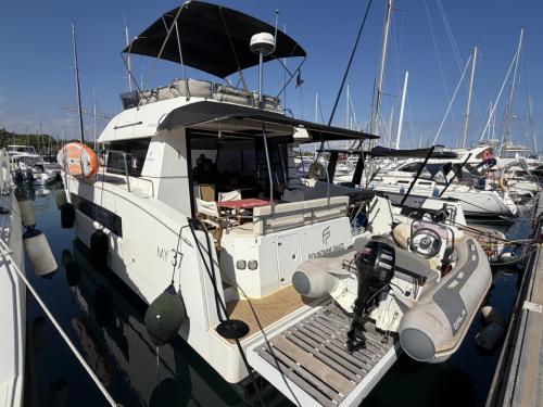 Fountaine pajot my 37