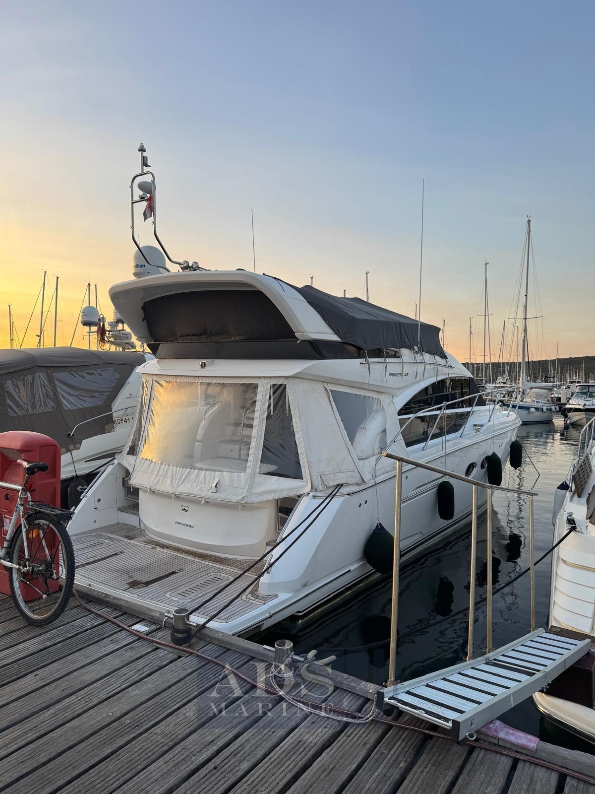 princess yachts 43