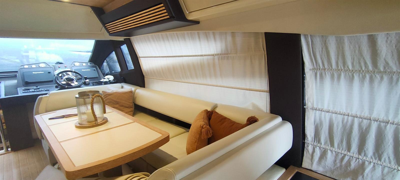 azimut 64 flybridge
