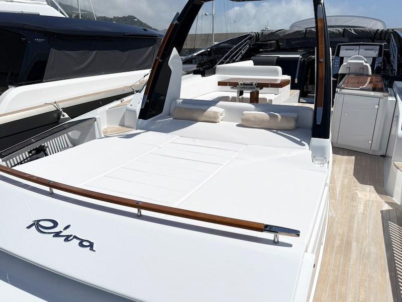 riva 56 rivale