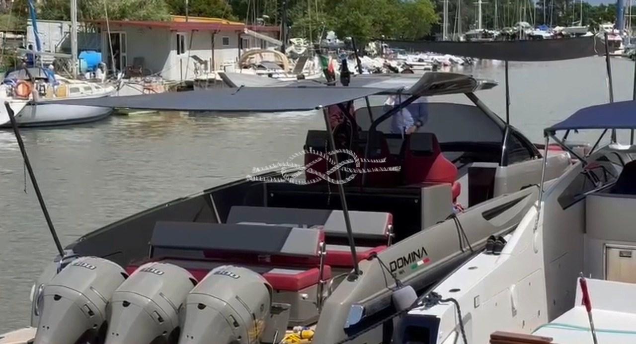 domina 42 walkaround