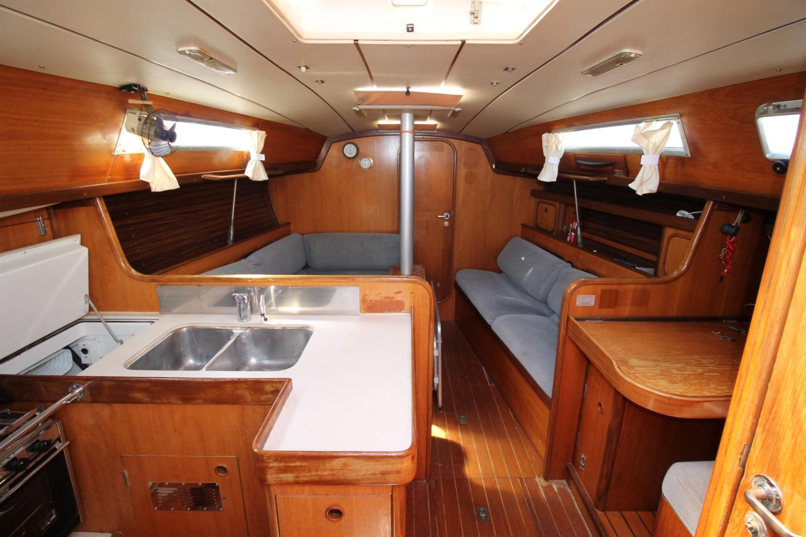beneteau First 375