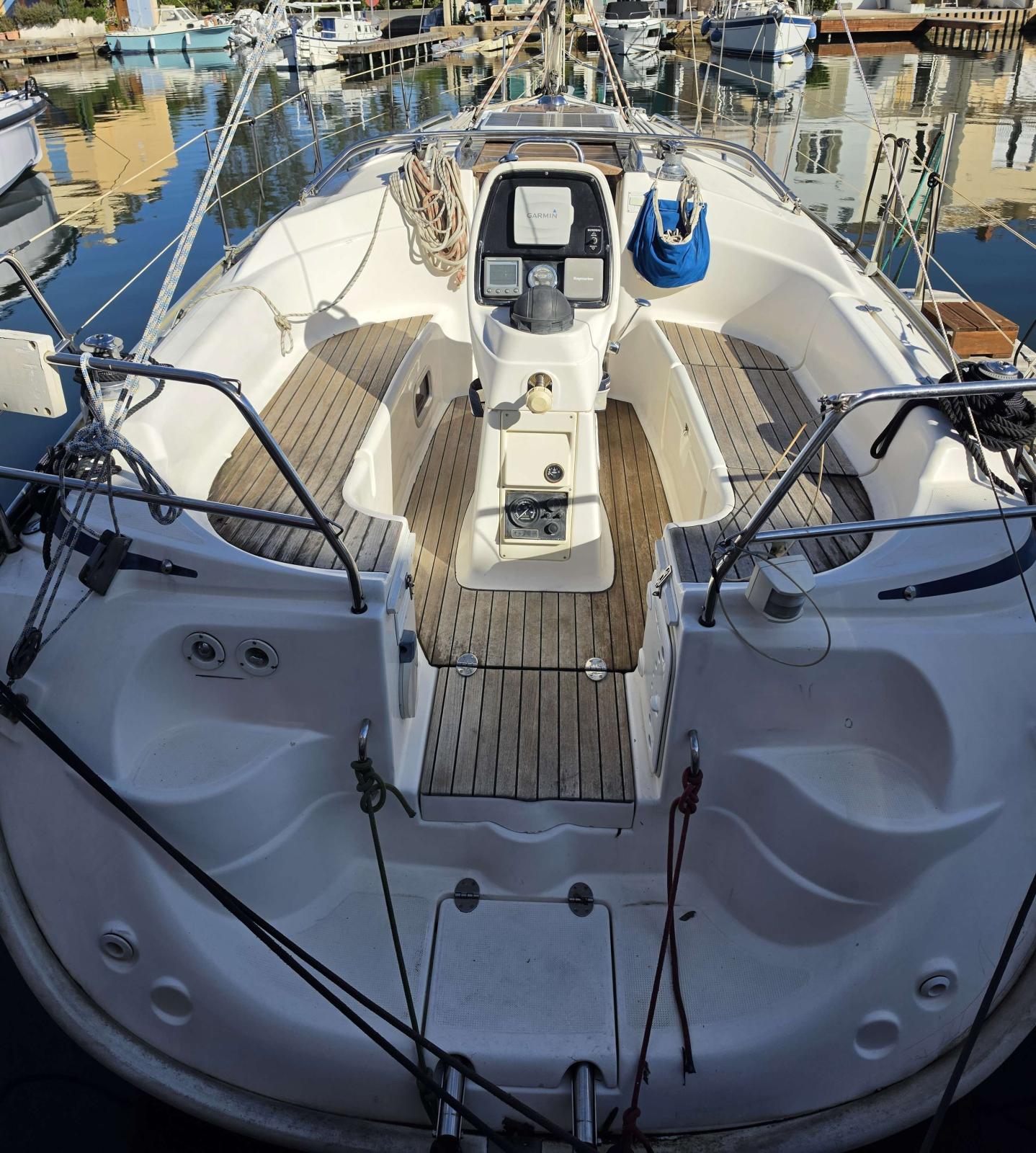 bavaria yachts Bavaria 30 cruiser shallow draft
