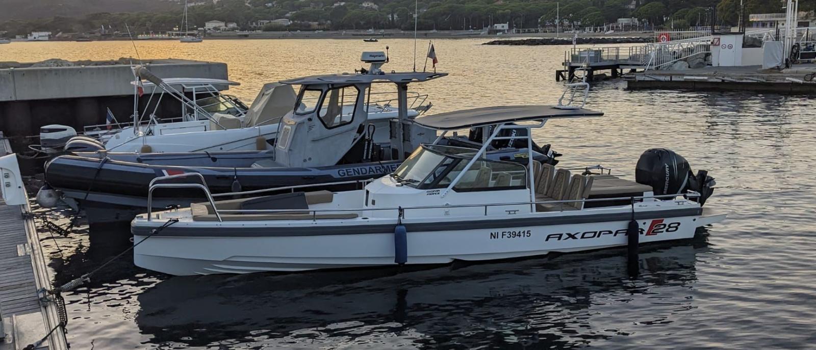 axopar 28 ttop