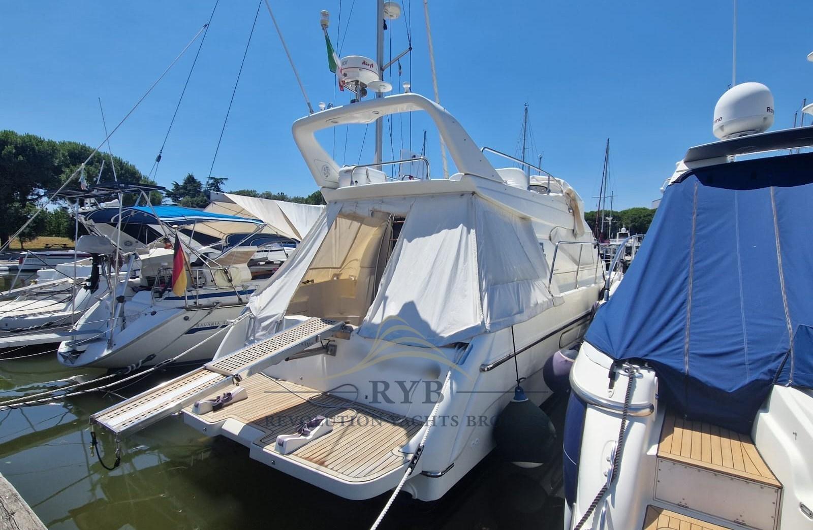 azimut Az 40 fly