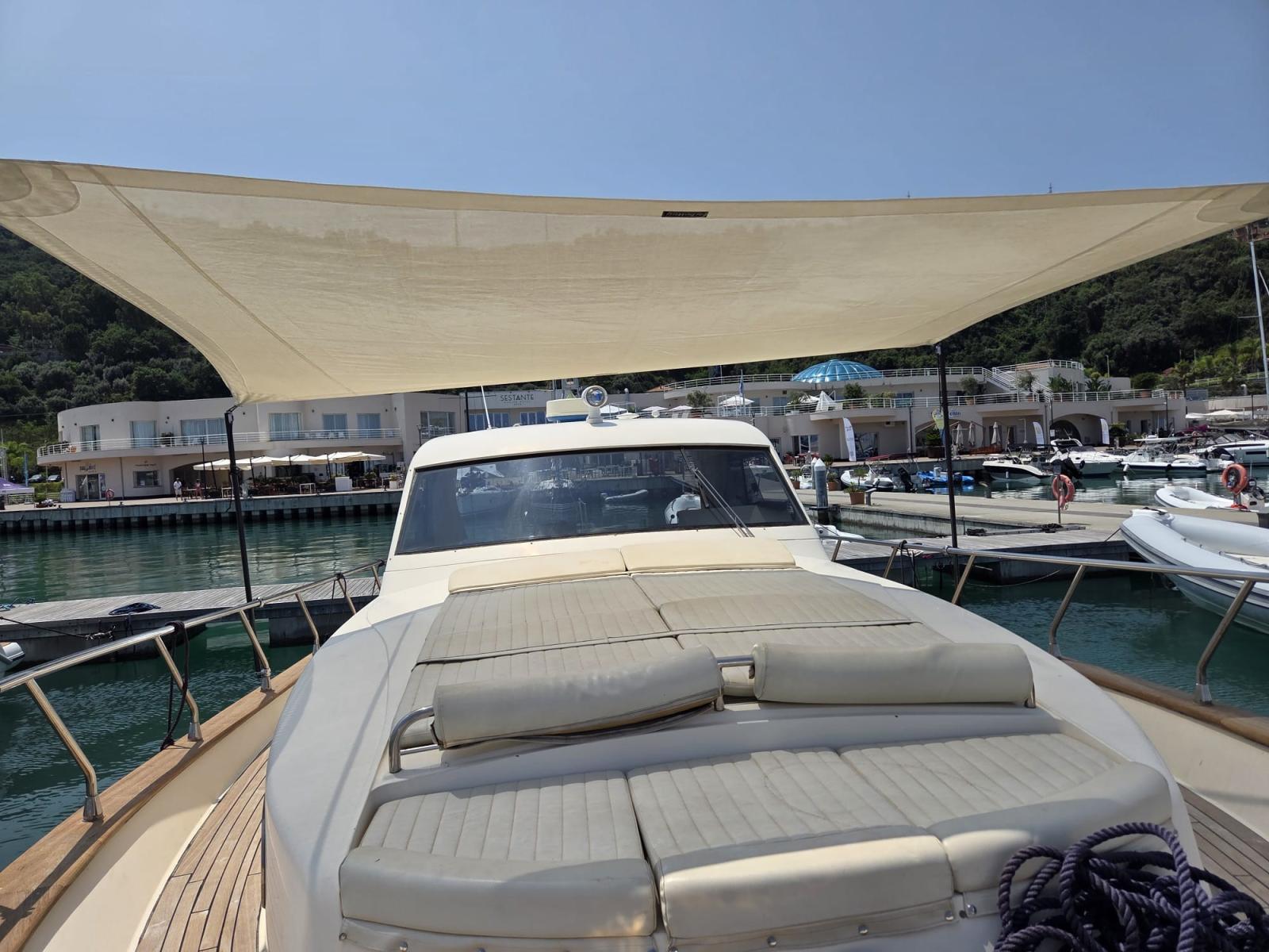 di donna Serapo 42 cabin ht