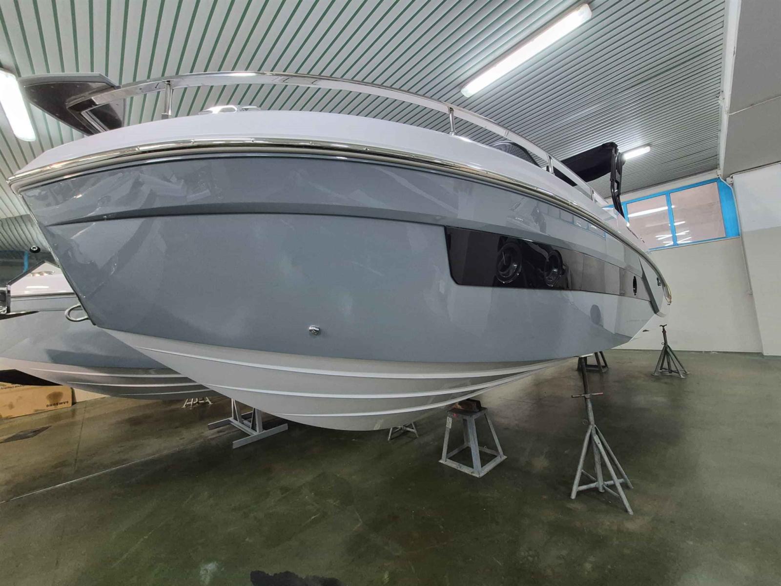 ranieri international Next 285