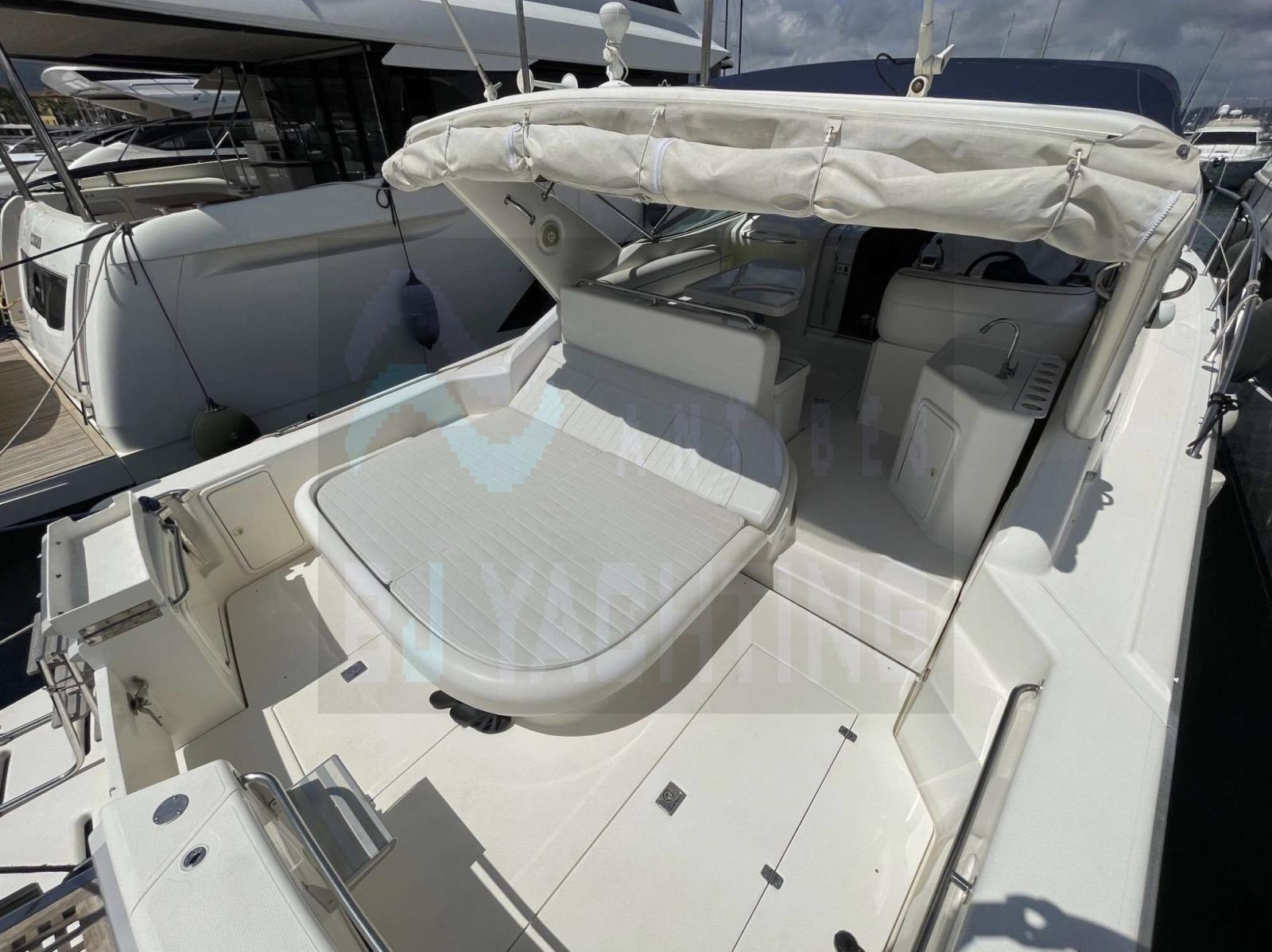 riviera 4000 offshore